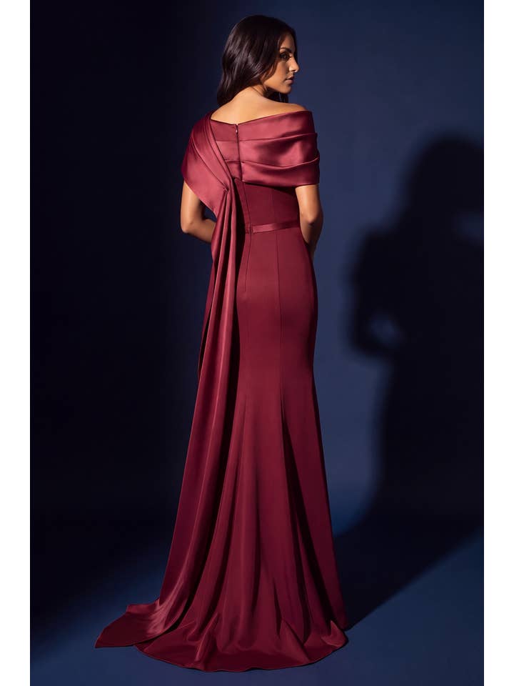 Robe de Soirée Sirène en Satin Drapé à Épaules Dénudées