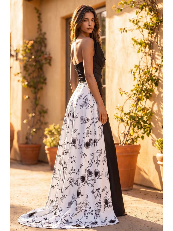 Robe Longue Asymétrique à Épaule Dénudée et Panneaux Floraux