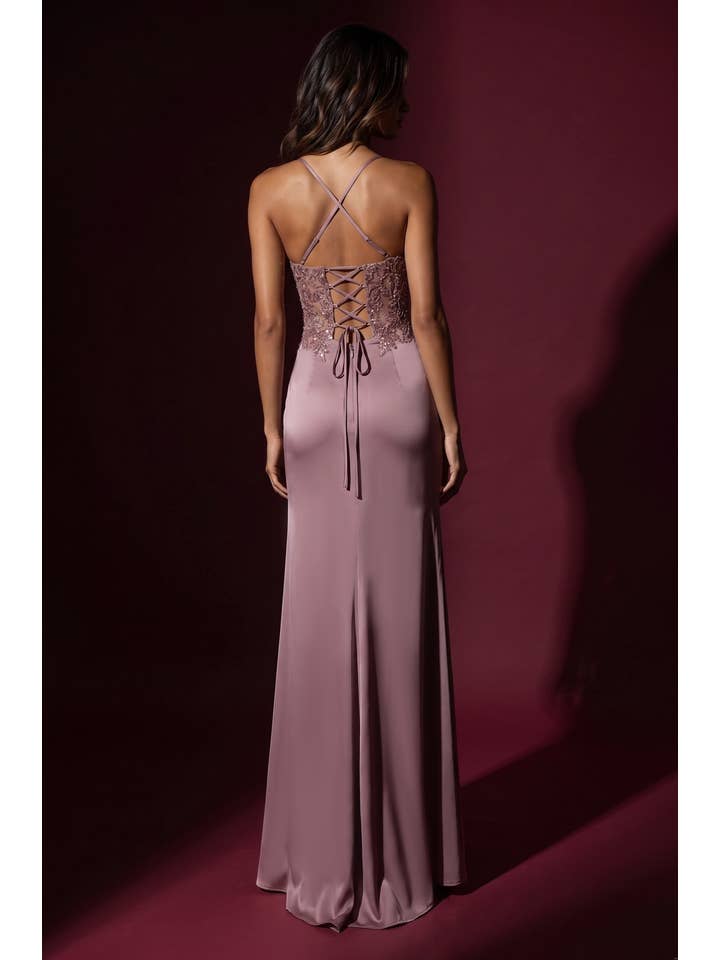 Robe de Soirée Longue à Corsage en Dentelle Florale et Paillettes