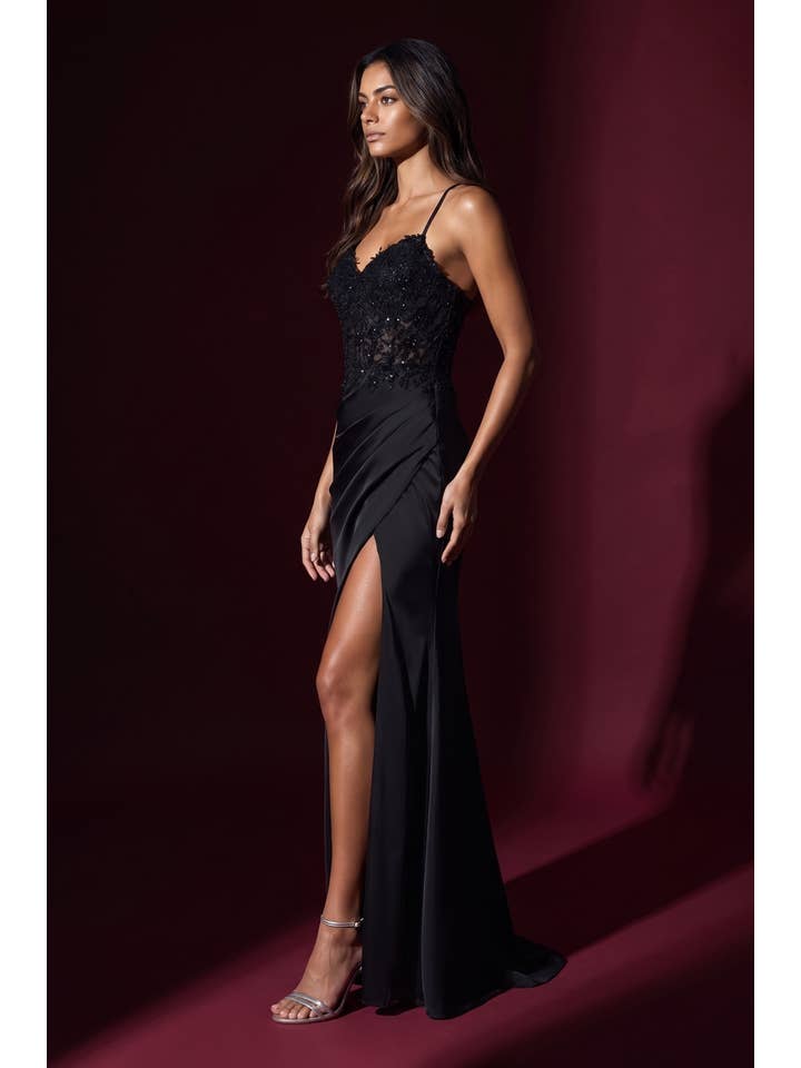 Robe de Soirée Longue à Corsage en Dentelle Florale et Paillettes