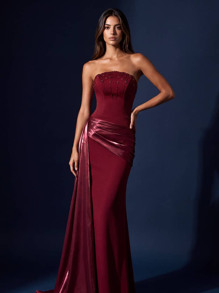 Robe de Soirée Sirène Bustier à Perles