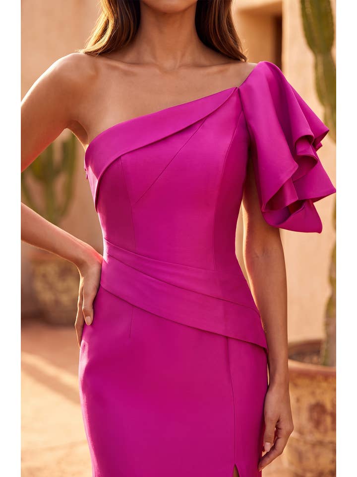 Robe Longue Asymétrique à Manches Volantées et Fente Haute