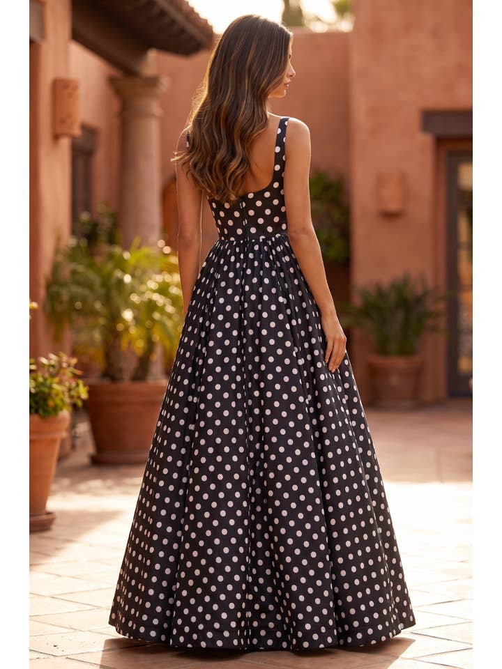 Robe de Soirée Formelle Col Carré à Pois avec Jupe Ample