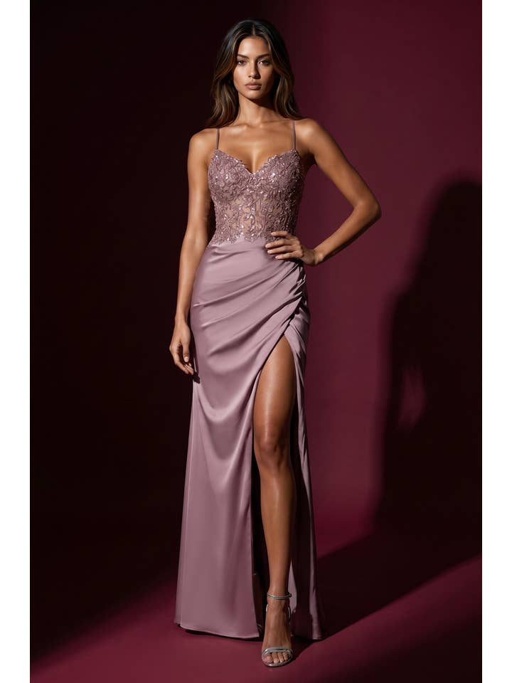 Robe de Soirée Longue à Corsage en Dentelle Florale et Paillettes