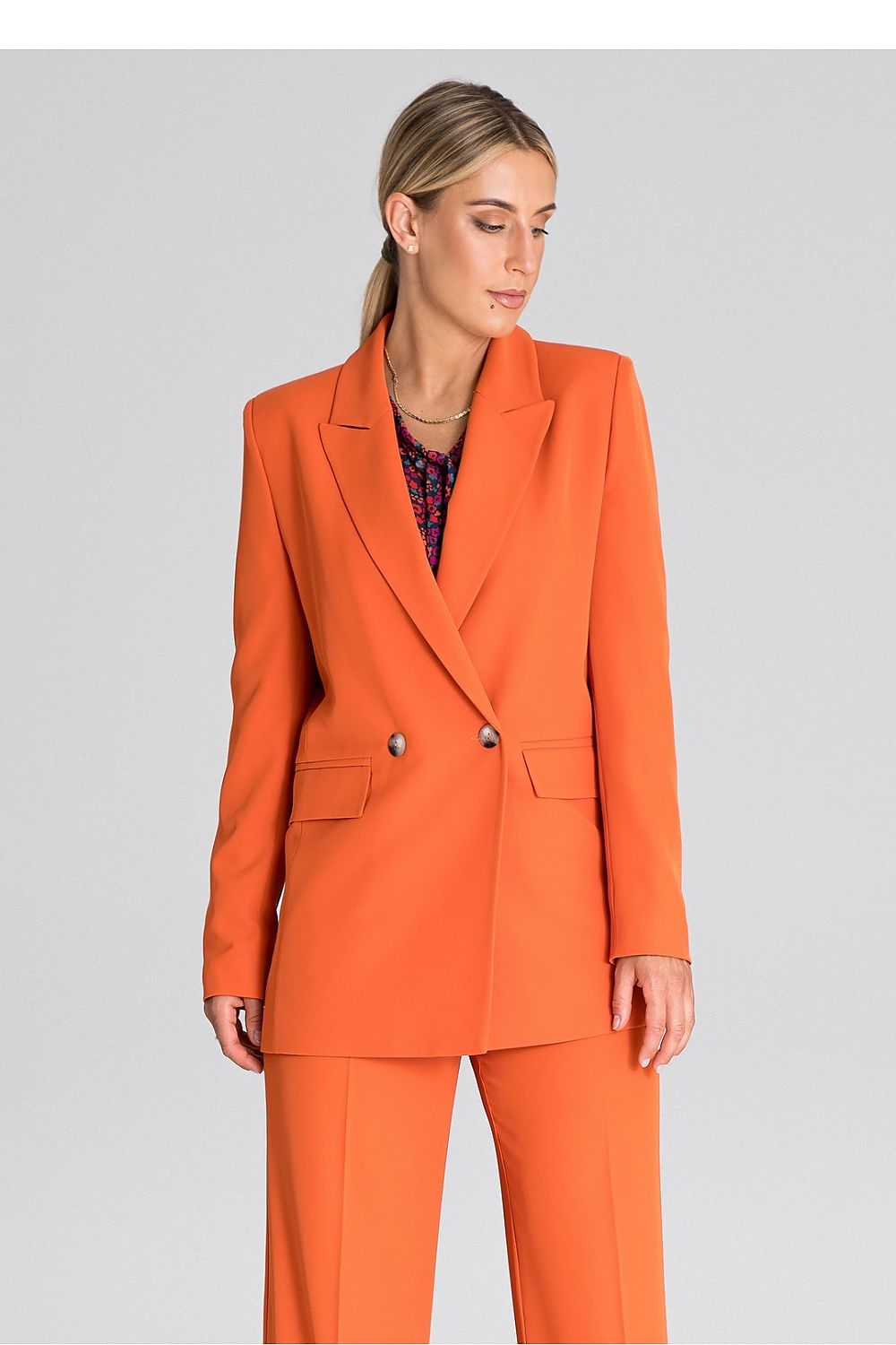  Veste model 185078 Figl 