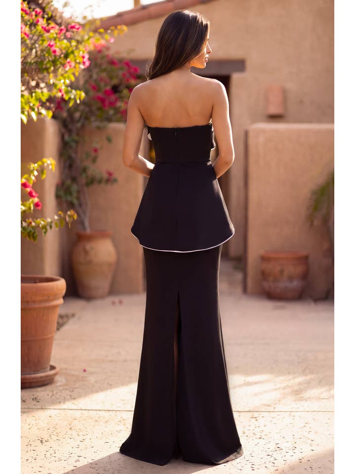Robe de Soirée Formelle Ajustée à Basquine en Crêpe